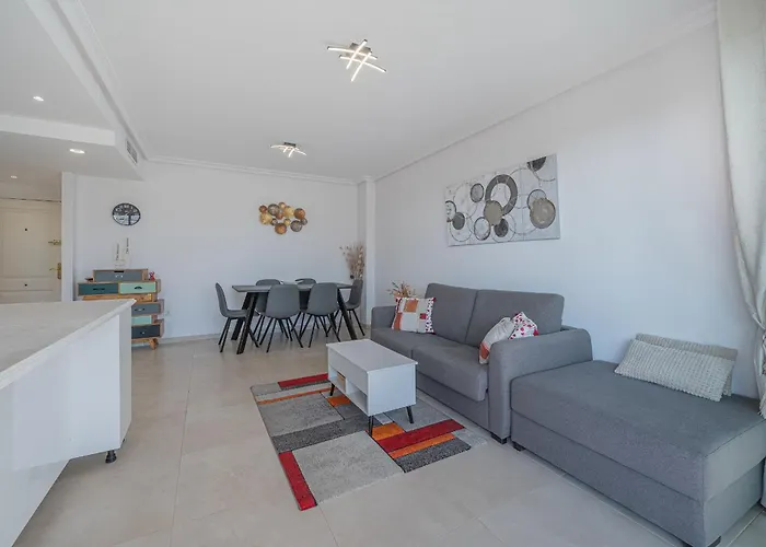 - Puerto Banus, Locrimar 3 *